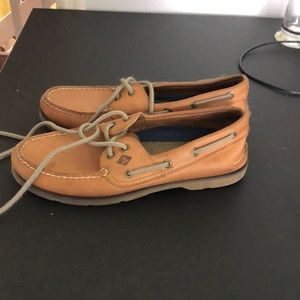Sperry topsider